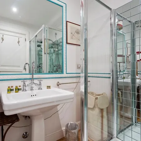 Apartamento Via Antonio Salandra By Onefinestay